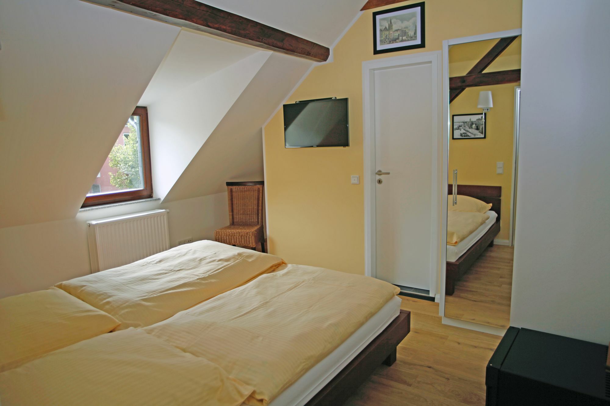 Suedbruecke Koeln Hotell Exteriör bild