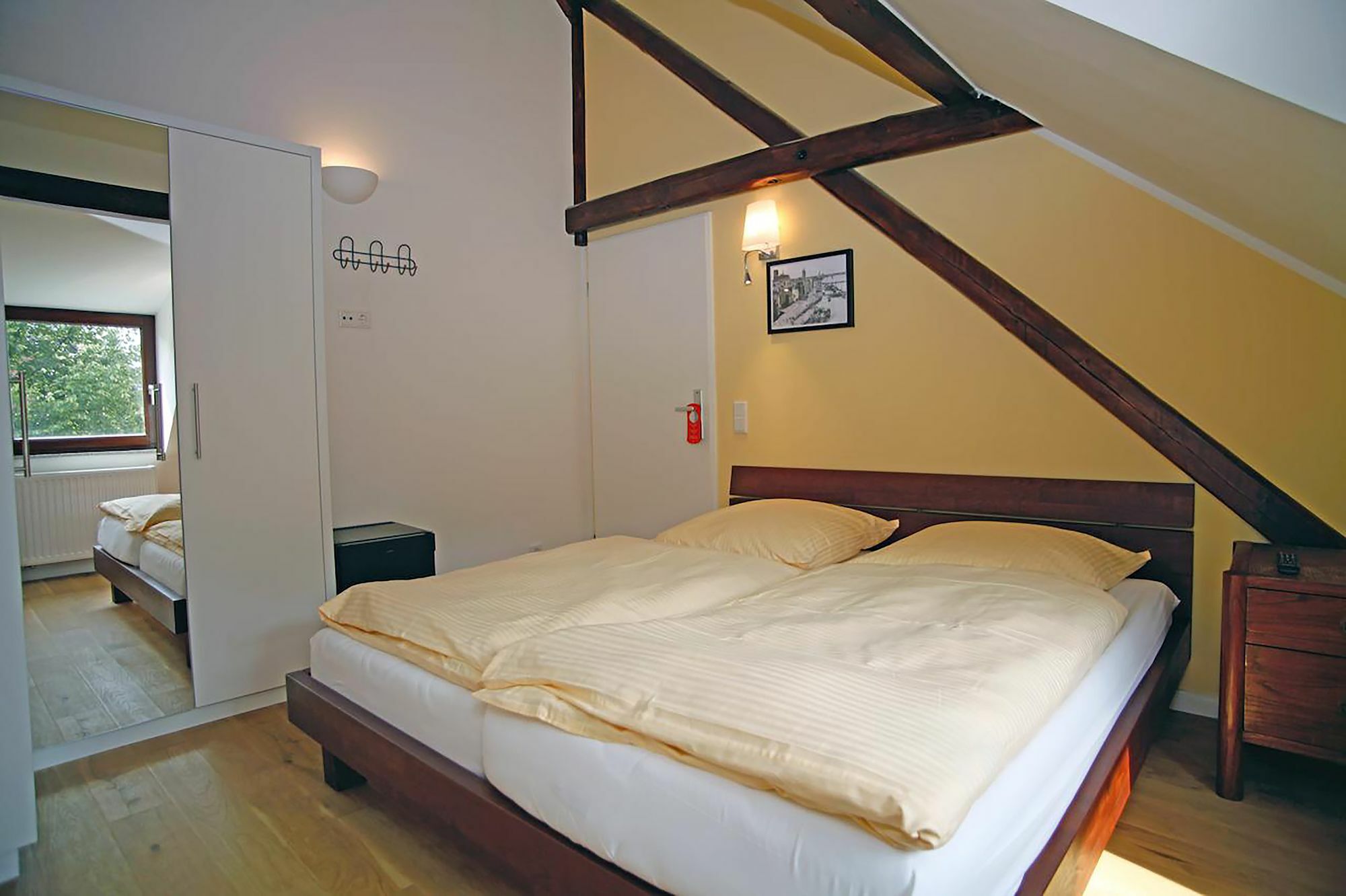 Suedbruecke Koeln Hotell Exteriör bild
