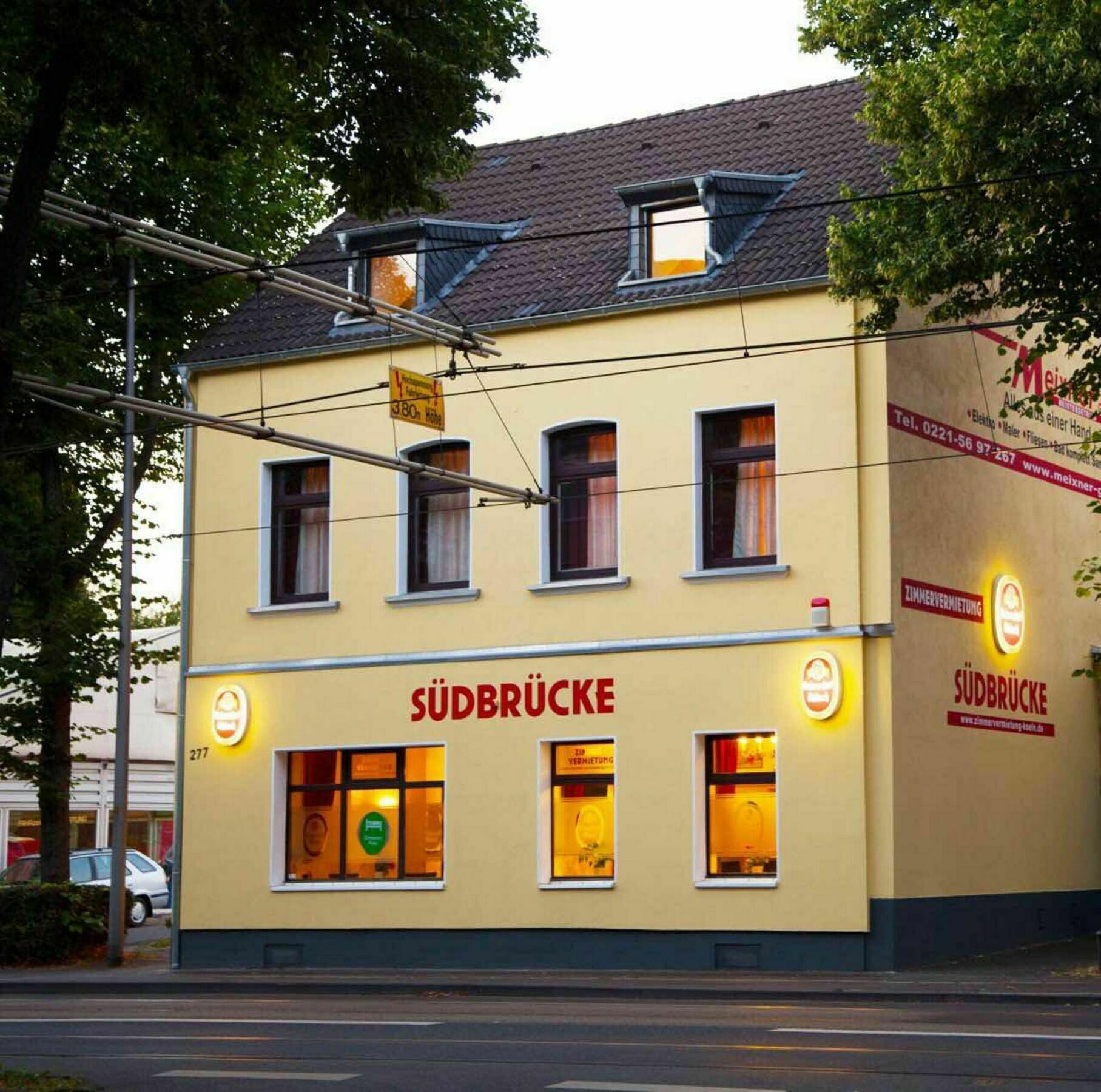 Suedbruecke Koeln Hotell Exteriör bild